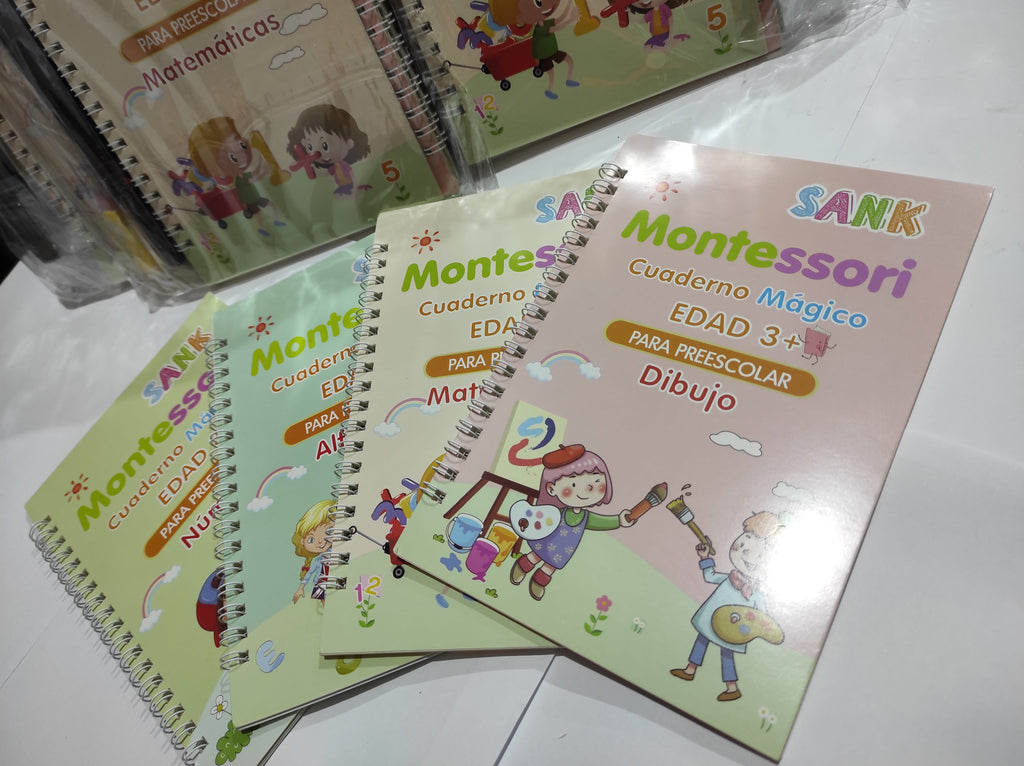 Cuadernos mágicos Montessori abiertos