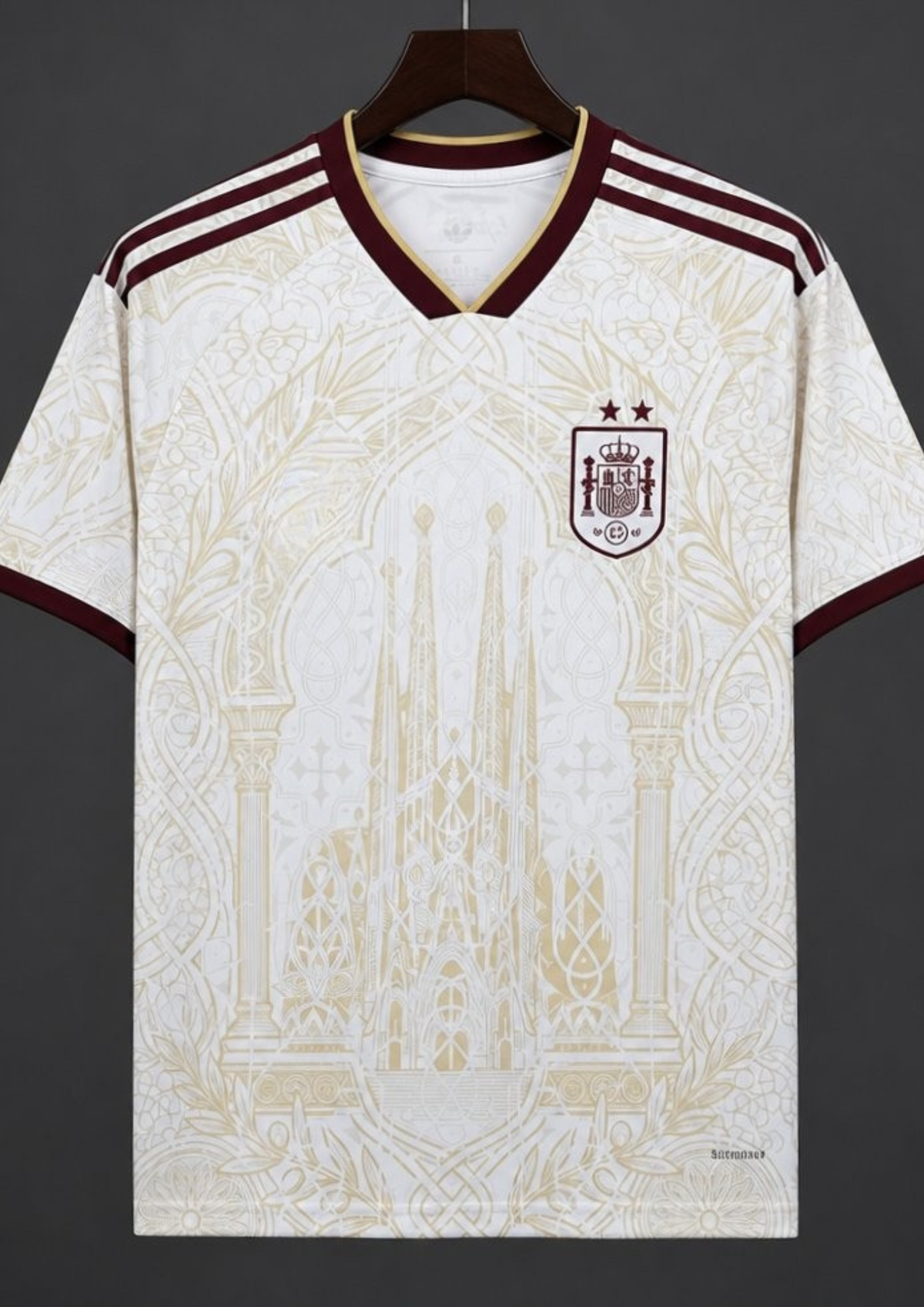 Camiseta España - Casual blanca y dorada 2026