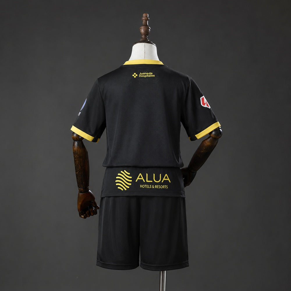 RCD Mallorca 2026/27 - Conjunto niño negro y dorado - foto 2